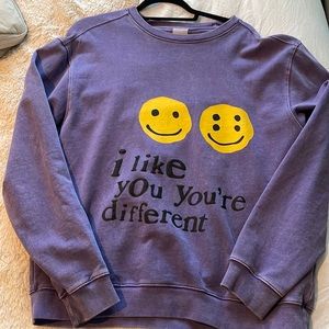 i like you you’re different crewneck